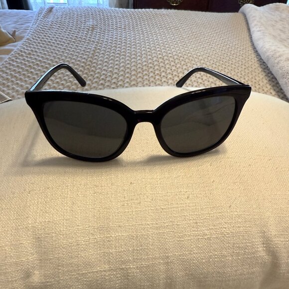 Prada Women's Sunglasses SPR-03X Black/Gray - Picture 4 of 14